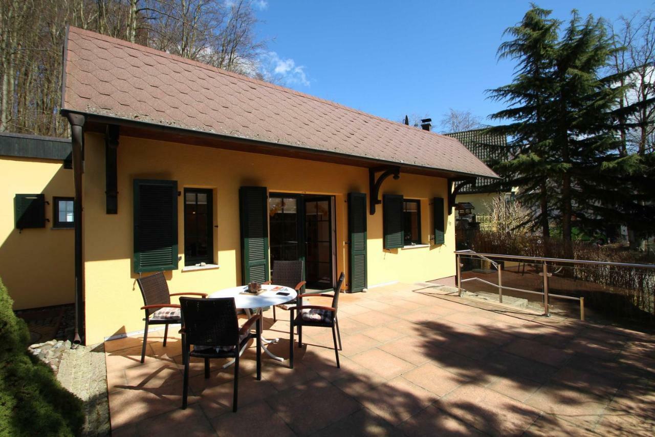 Ferienhaus Sommertied Sellin  외부 사진